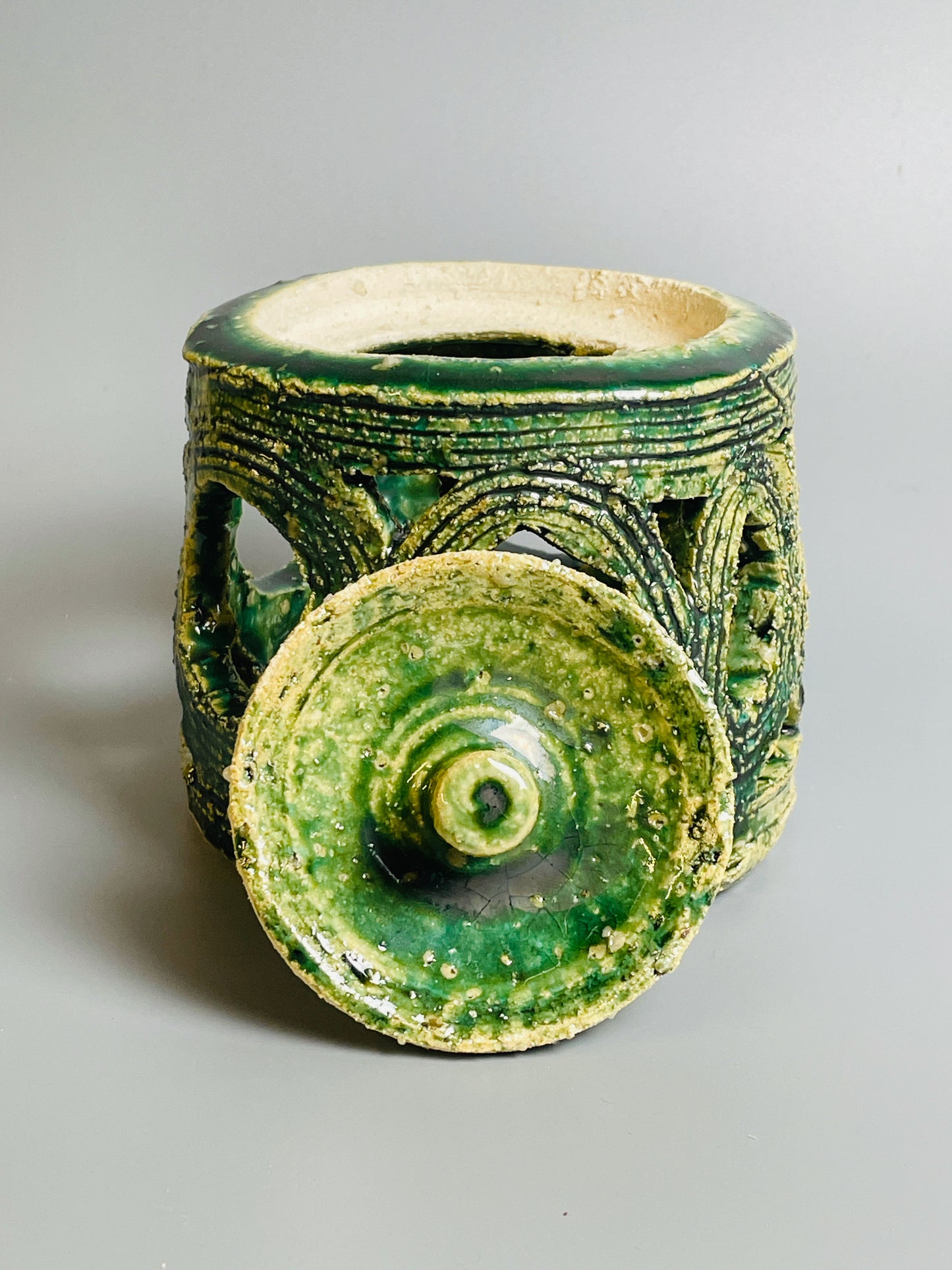 Aaron Angell for Troy Town, an oribe censer for incense, feldspathic inclusions, A045
