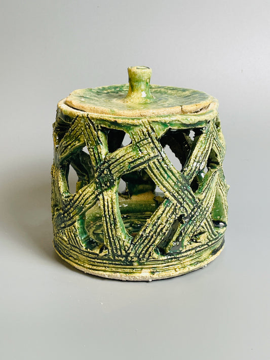 Aaron Angell for Troy Town, an oribe censer for incense, feldspathic inclusions, A048