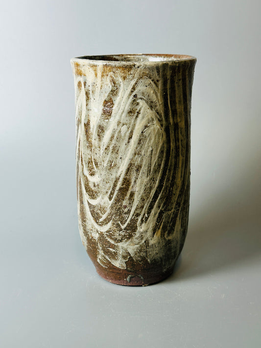 Hakeme and ash flower vase T1529