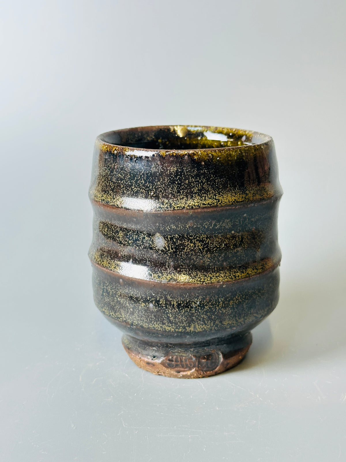 Yunomi, ridged, jian T1576