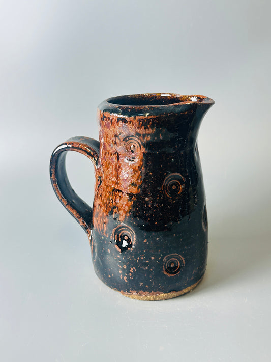 Small jug, stamped, temmoku, T1760